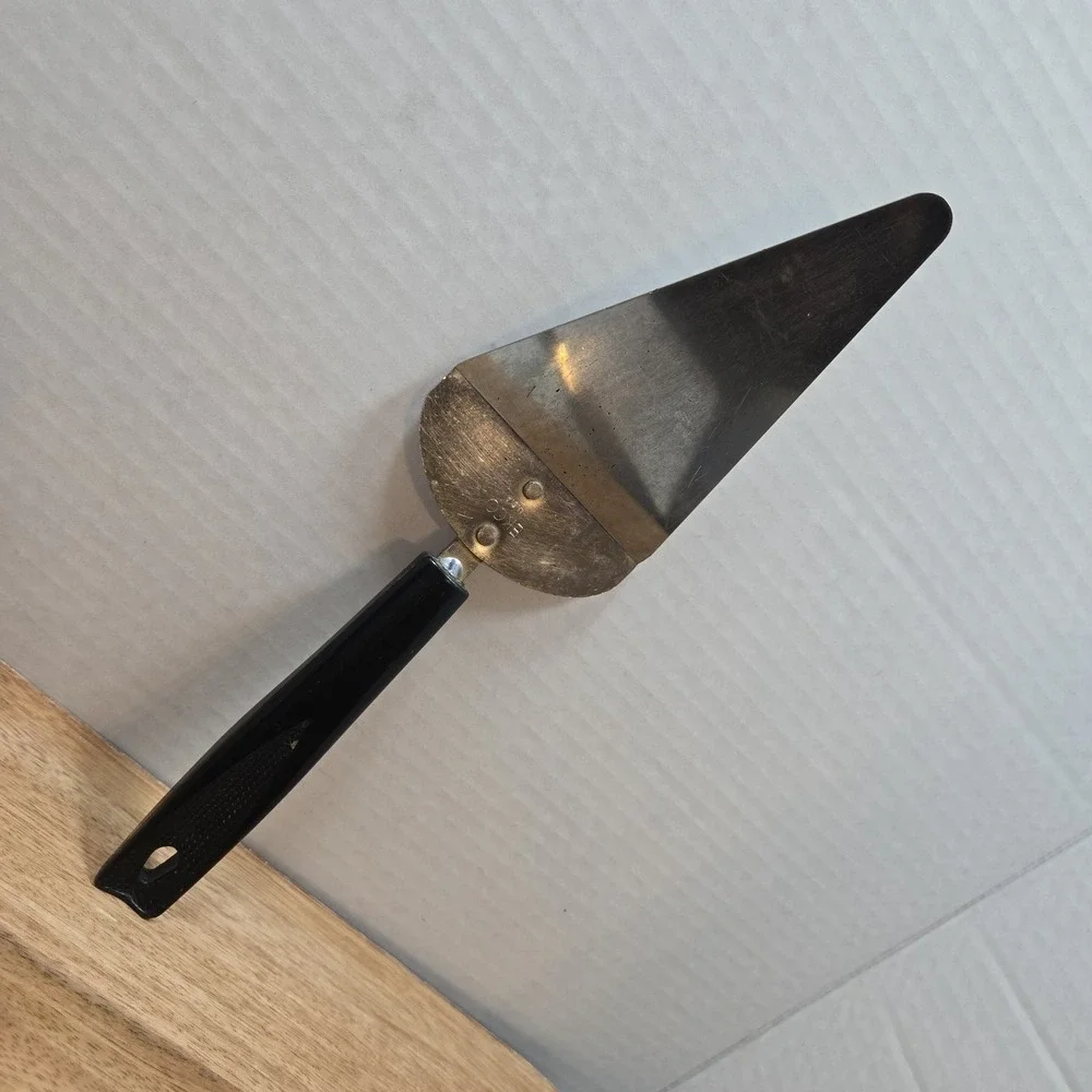 Vintage Ekco Stainless Pie Cake Server Black Handle 9.5